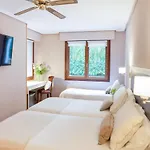 Monte Ulia Hotel *