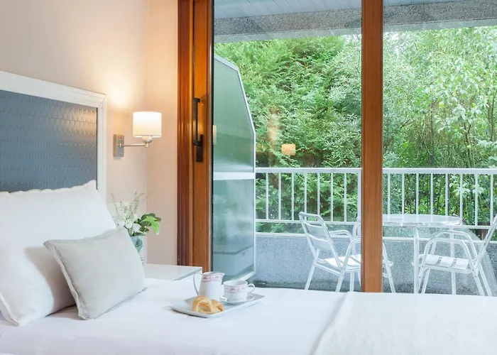 オテル モンテ ウリア *