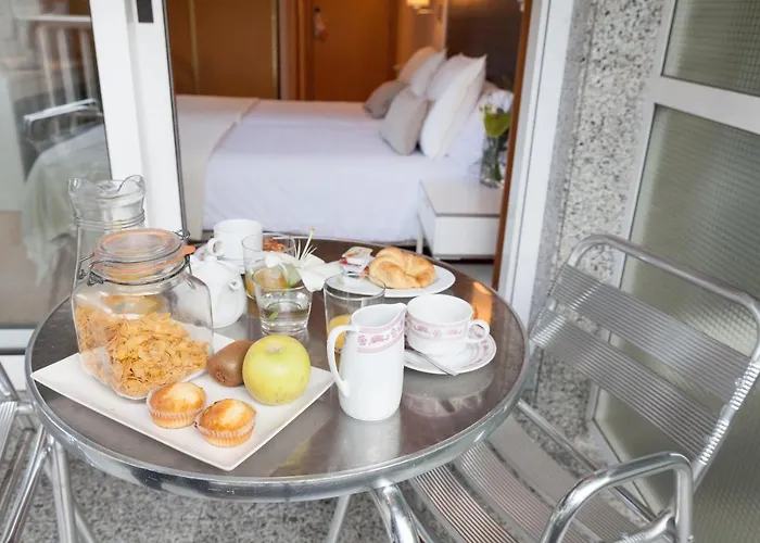 オテル モンテ ウリア *