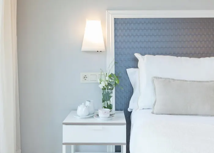 オテル モンテ ウリア *