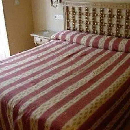 Monte Ulia Hotel *